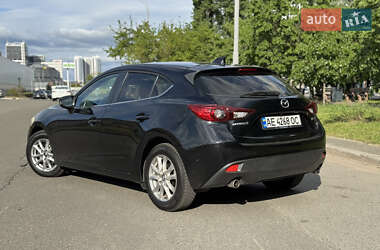 Хетчбек Mazda 3 2013 в 