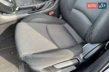 Хетчбек Mazda 3 2013 в 