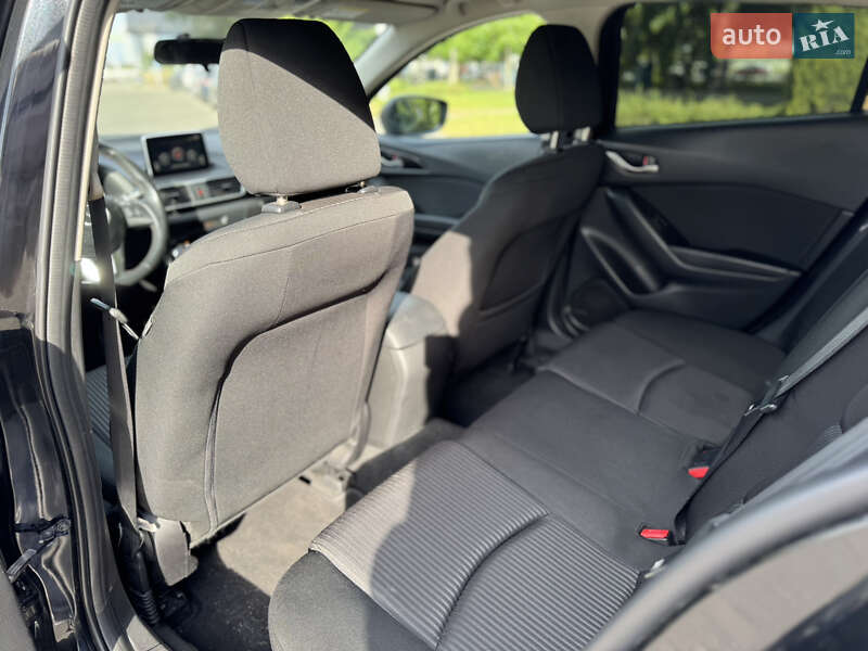 Хэтчбек Mazda 3 2013 в Киеве