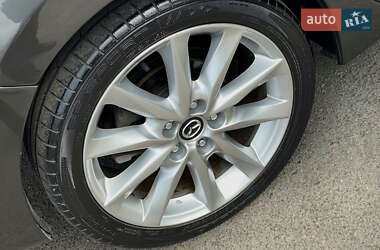 Седан Mazda 3 2017 в 