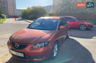 Седан Mazda 3 2004 в 