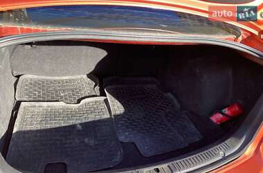 Седан Mazda 3 2004 в 