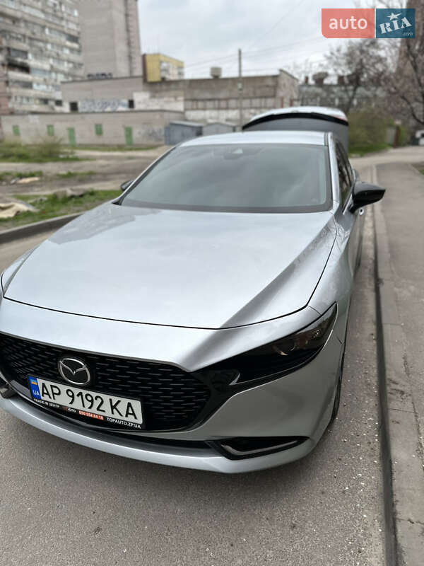 Седан Mazda 3 2019 в Днепре