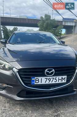 Хэтчбек Mazda 3 2018 в Киеве