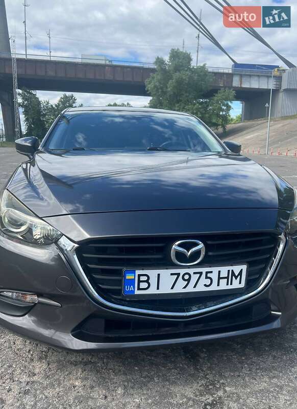 Хетчбек Mazda 3 2018 в Києві фото 2 Хетчбек Mazda 3 2018 в Києві