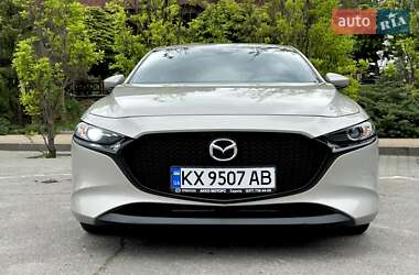 Хэтчбек Mazda 3 2022 в 