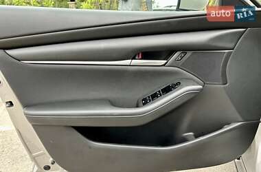 Хэтчбек Mazda 3 2022 в 