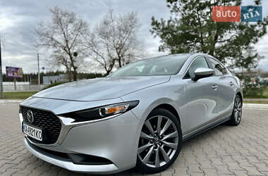 Седан Mazda 3 2020 в Киеве