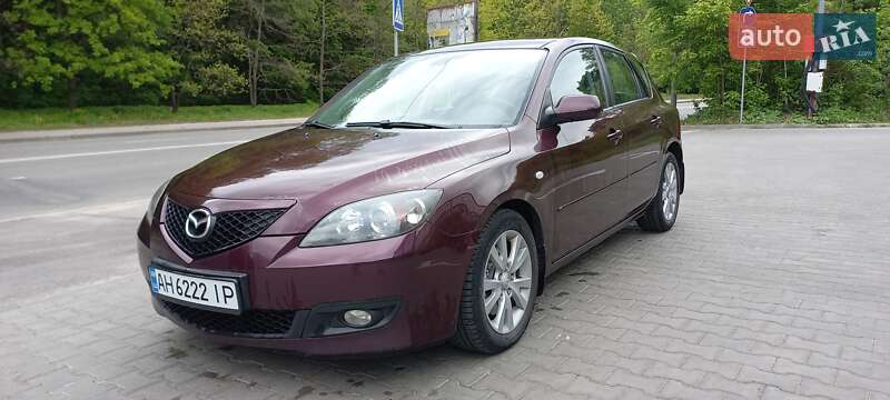 Хэтчбек Mazda 3 2008 в Киеве