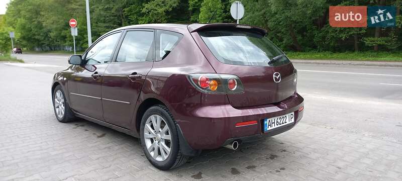 Хэтчбек Mazda 3 2008 в Киеве