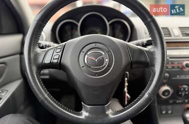 Хэтчбек Mazda 3 2005 в 