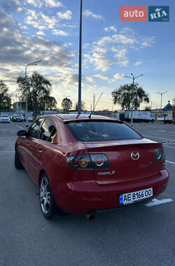 Седан Mazda 3 2006 в 