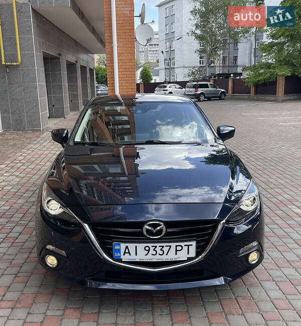 Хетчбек Mazda 3 2015 в Києві