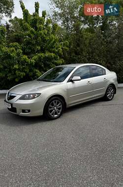 Седан Mazda 3 2007 в Киеве