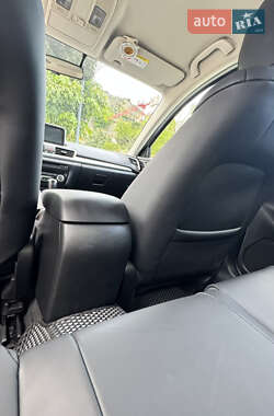 Седан Mazda 3 2014 в 