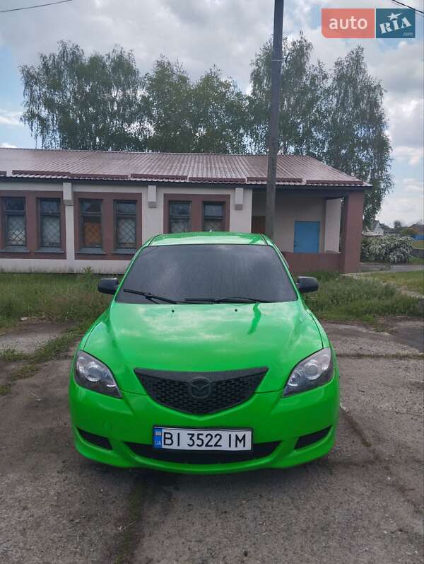 Хэтчбек Mazda 3 2004 в Кобеляках