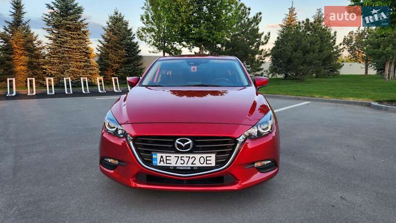 Седан Mazda 3 2017 в Днепре фото 2 Седан Mazda 3 2017 в Днепре