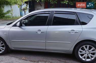 Хетчбек Mazda 3 2006 в 
