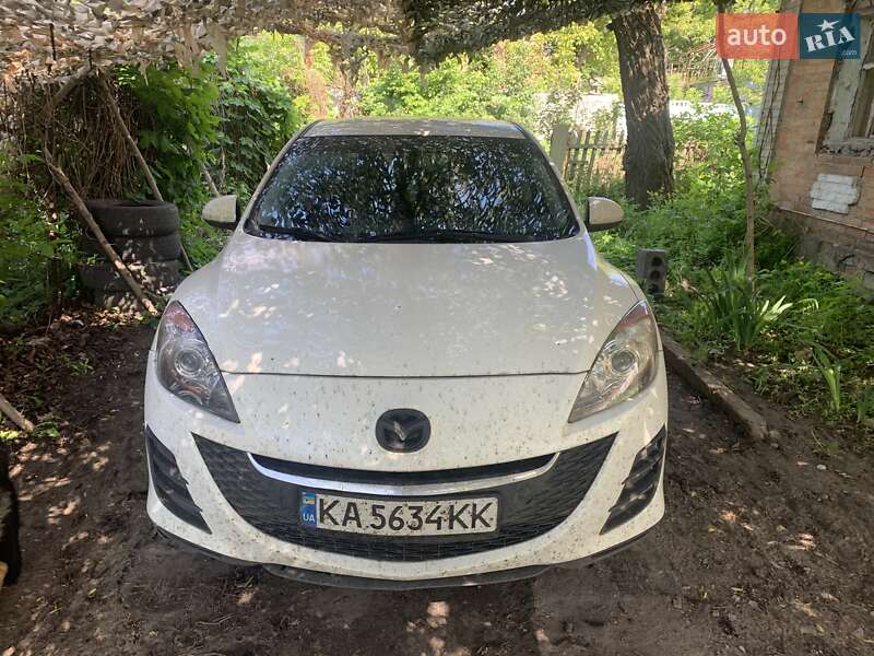Седан Mazda 3 2009 в 
