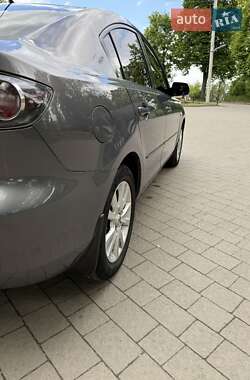 Седан Mazda 3 2007 в 