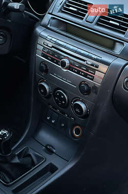 Седан Mazda 3 2008 в 