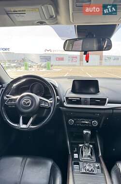 Седан Mazda 3 2017 в Одессе