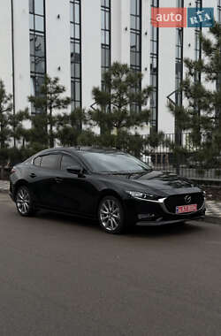 Седан Mazda 3 2021 в Киеве