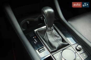 Хетчбек Mazda 3 2022 в 