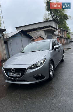 Седан Mazda 3 2014 в 