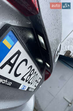 Седан Mazda 3 2014 в 