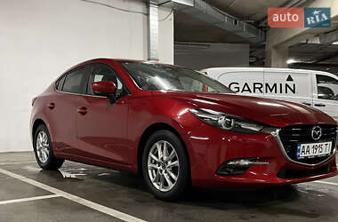 Седан Mazda 3 2018 в 