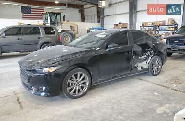 Седан Mazda 3 2019 в Киеве