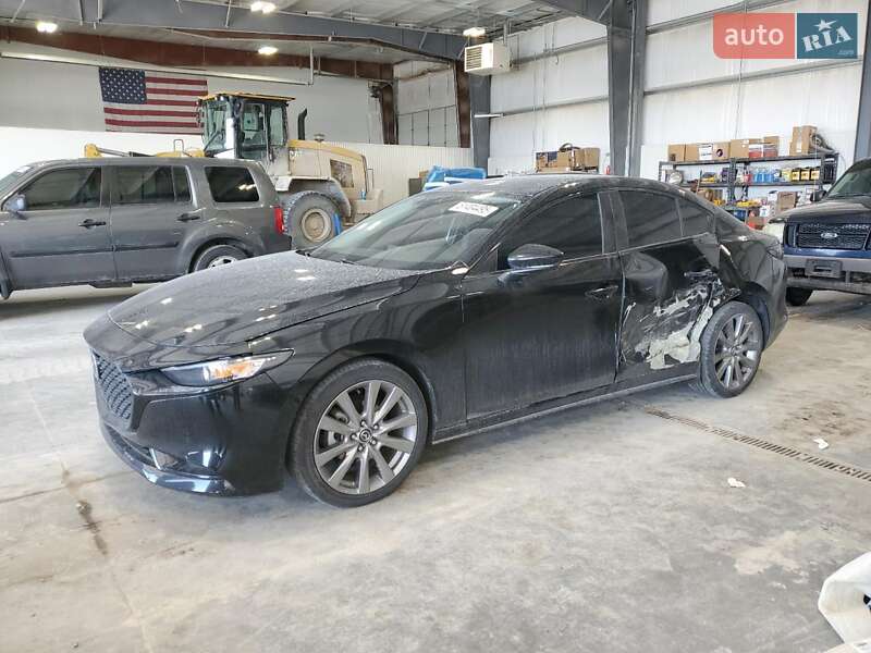 Mazda 3 2019