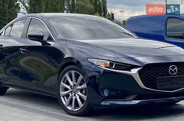Седан Mazda 3 2020 в Киеве