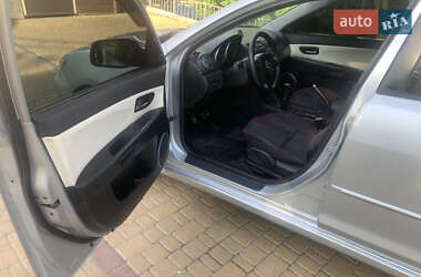 Седан Mazda 3 2004 в 