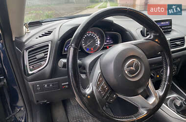 Седан Mazda 3 2014 в 