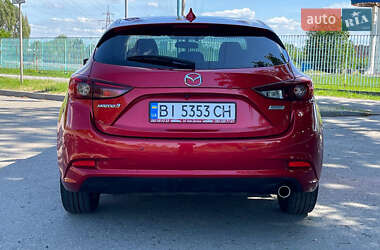 Хетчбек Mazda 3 2017 в 