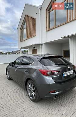 Хэтчбек Mazda 3 2017 в 