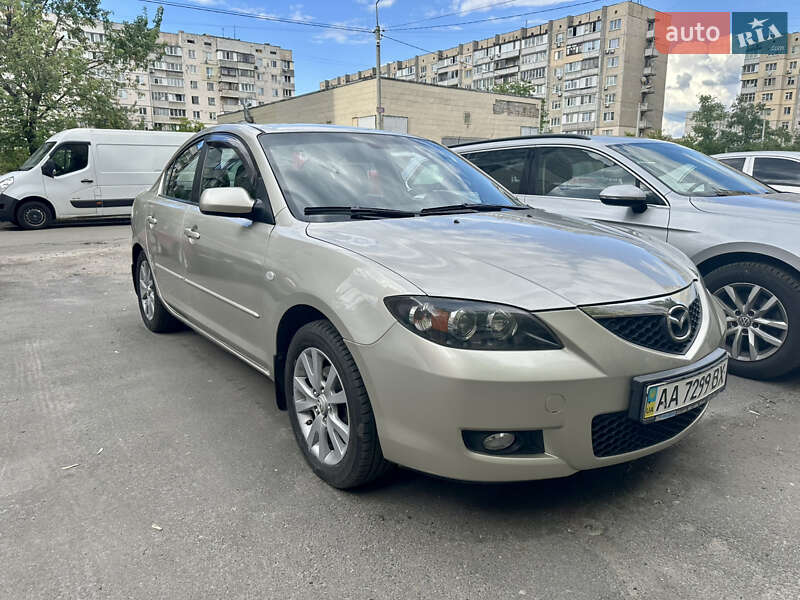 Седан Mazda 3 2006 в Києві