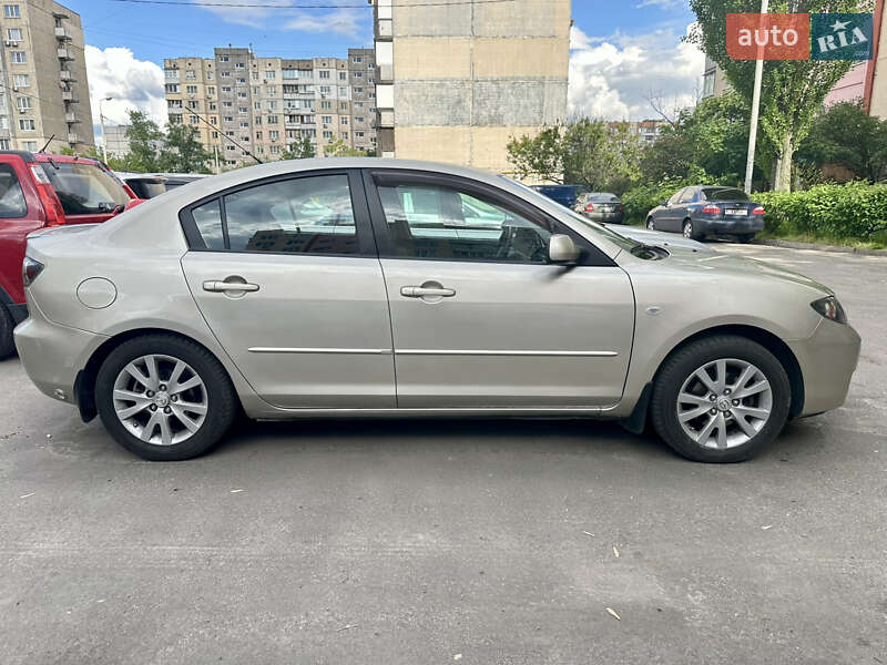 Седан Mazda 3 2006 в Києві