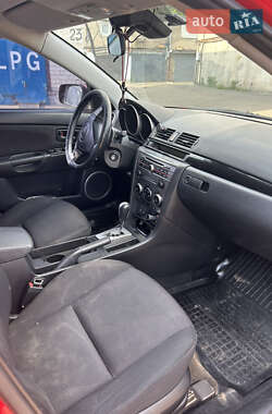 Хэтчбек Mazda 3 2007 в 