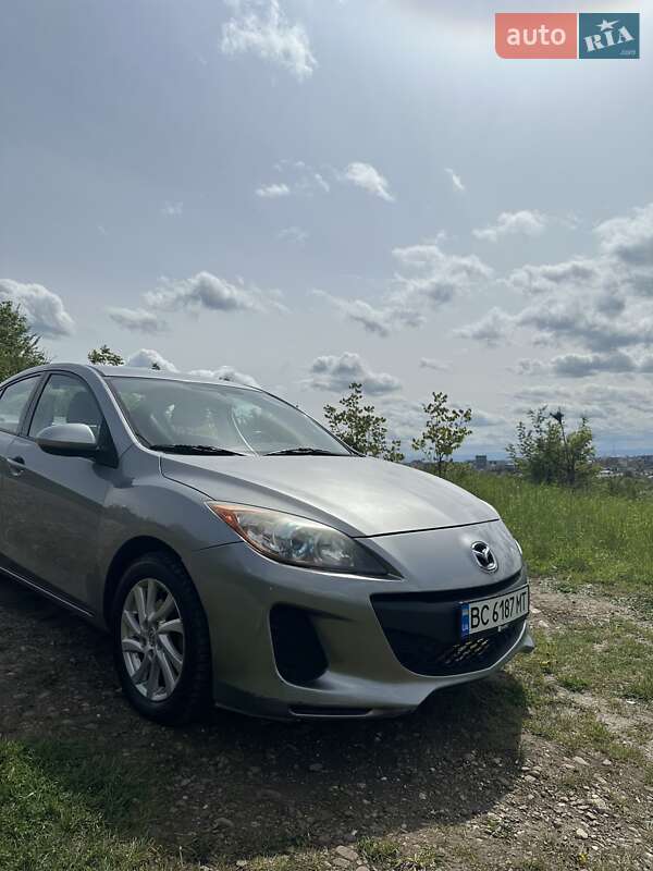 Седан Mazda 3 2011 в Івано-Франківську фото Седан Mazda 3 2011 в Івано-Франківську