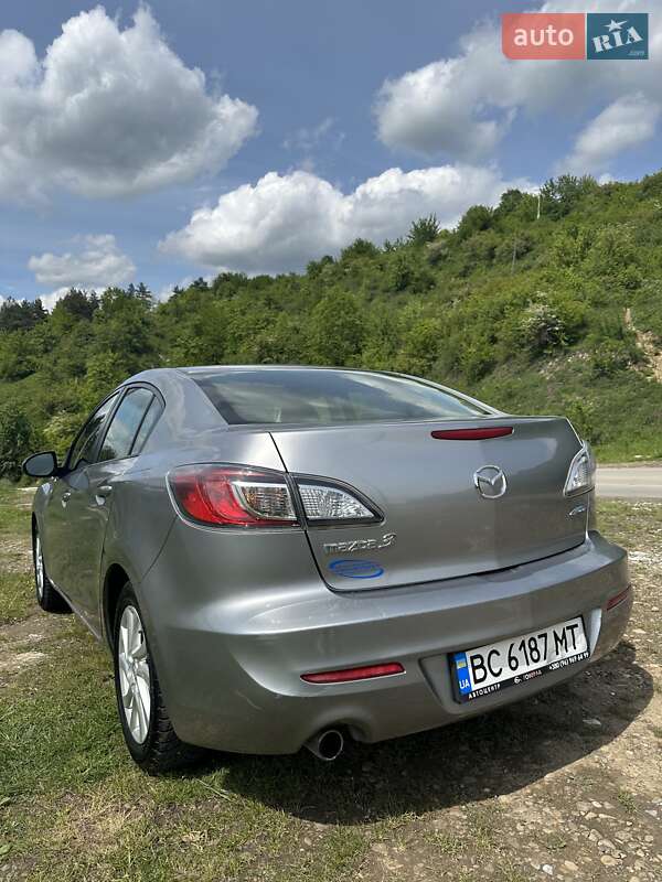 Седан Mazda 3 2011 в Івано-Франківську фото 7 Седан Mazda 3 2011 в Івано-Франківську