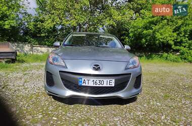 Седан Mazda 3 2012 в Городенке