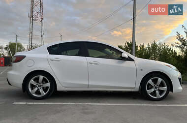 Седан Mazda 3 2009 в 