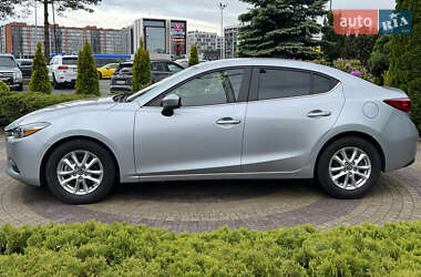 Седан Mazda 3 2016 в 
