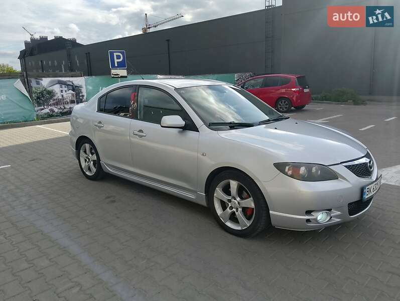 Седан Mazda 3 2005 в Крюковщине