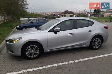 Седан Mazda 3 2016 в 