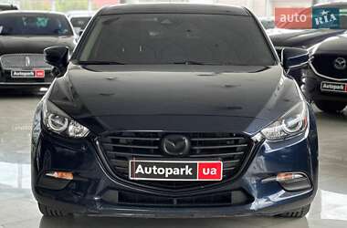 Седан Mazda 3 2018 в 