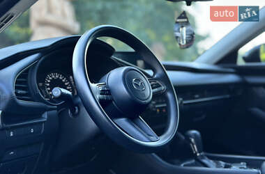 Седан Mazda 3 2021 в 